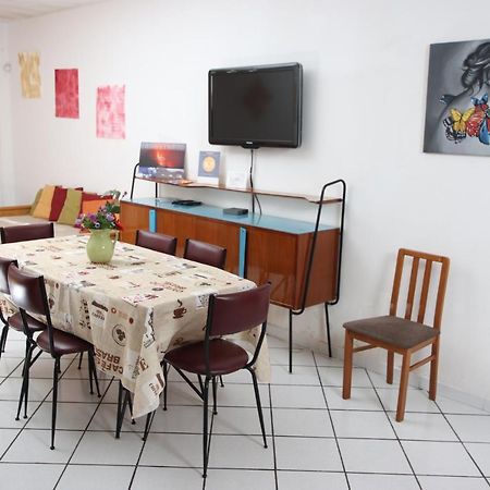 Chalet Villa Fini Fleri 外观 照片