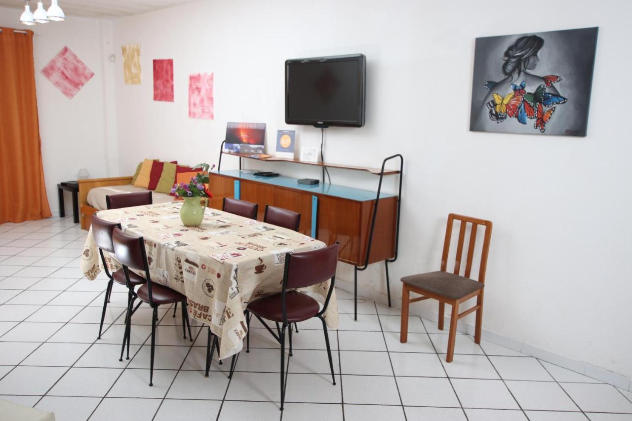 Chalet Villa Fini Fleri 外观 照片