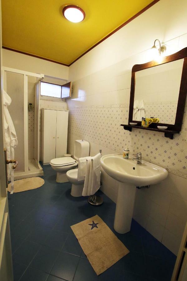 Chalet Villa Fini Fleri 外观 照片